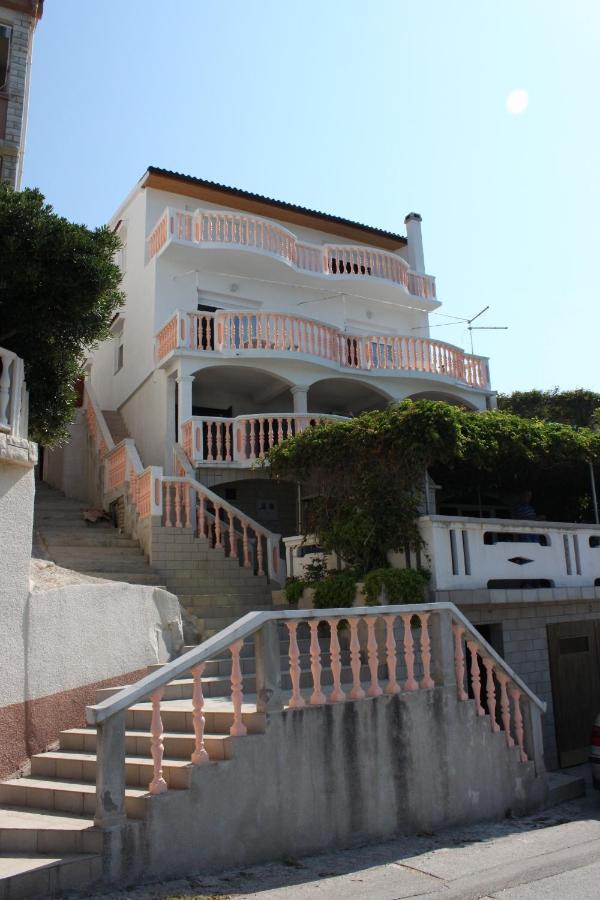 Apartments By The Sea Zubovici, Pag - 6394 Exteriör bild