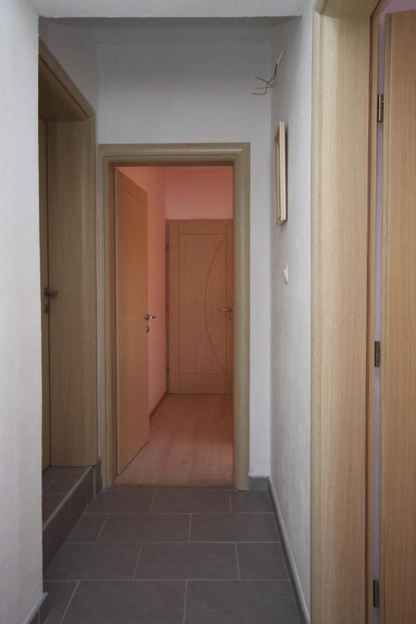 Apartments By The Sea Zubovici, Pag - 6394 Exteriör bild